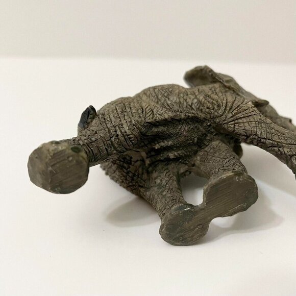 Vintage Elephant Resin Figurine 4.5 Inch Long Figure - Picture 14 of 16